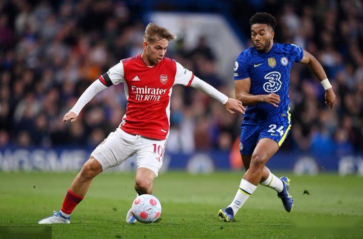 观众在场边 观众在场边