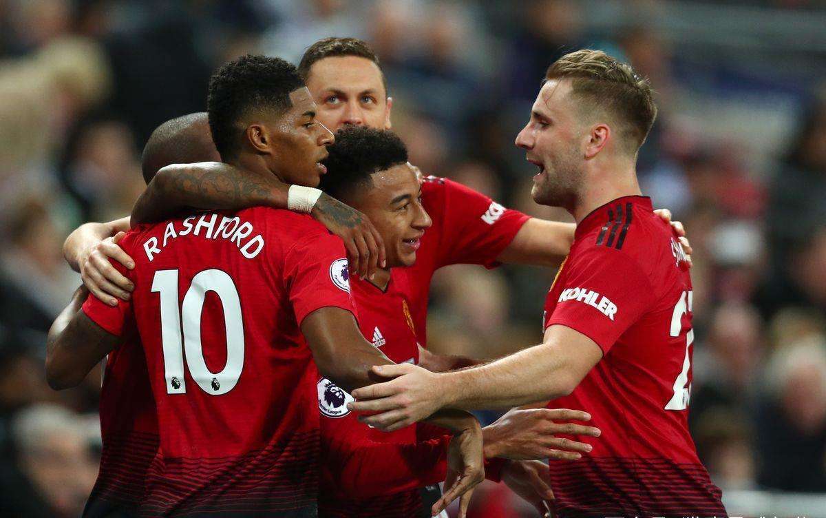 无数足球迷 无数足球迷