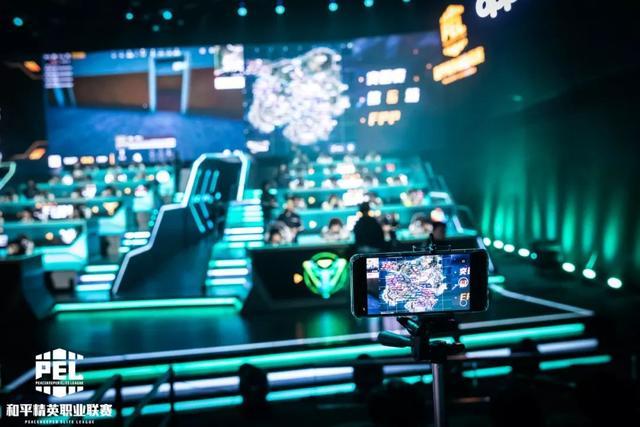 让我们来看 让我们来看